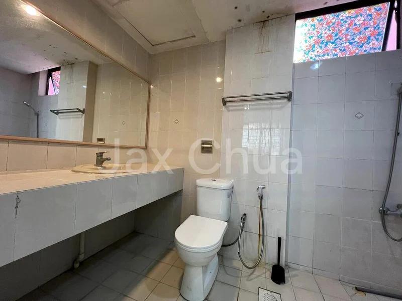 Master Room (Condo) for Rent in  Crystal Mansions - Image 3